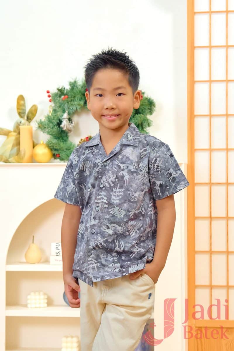 Boy Batik Christmas Shirt Grey | BH003-058 - Image 2