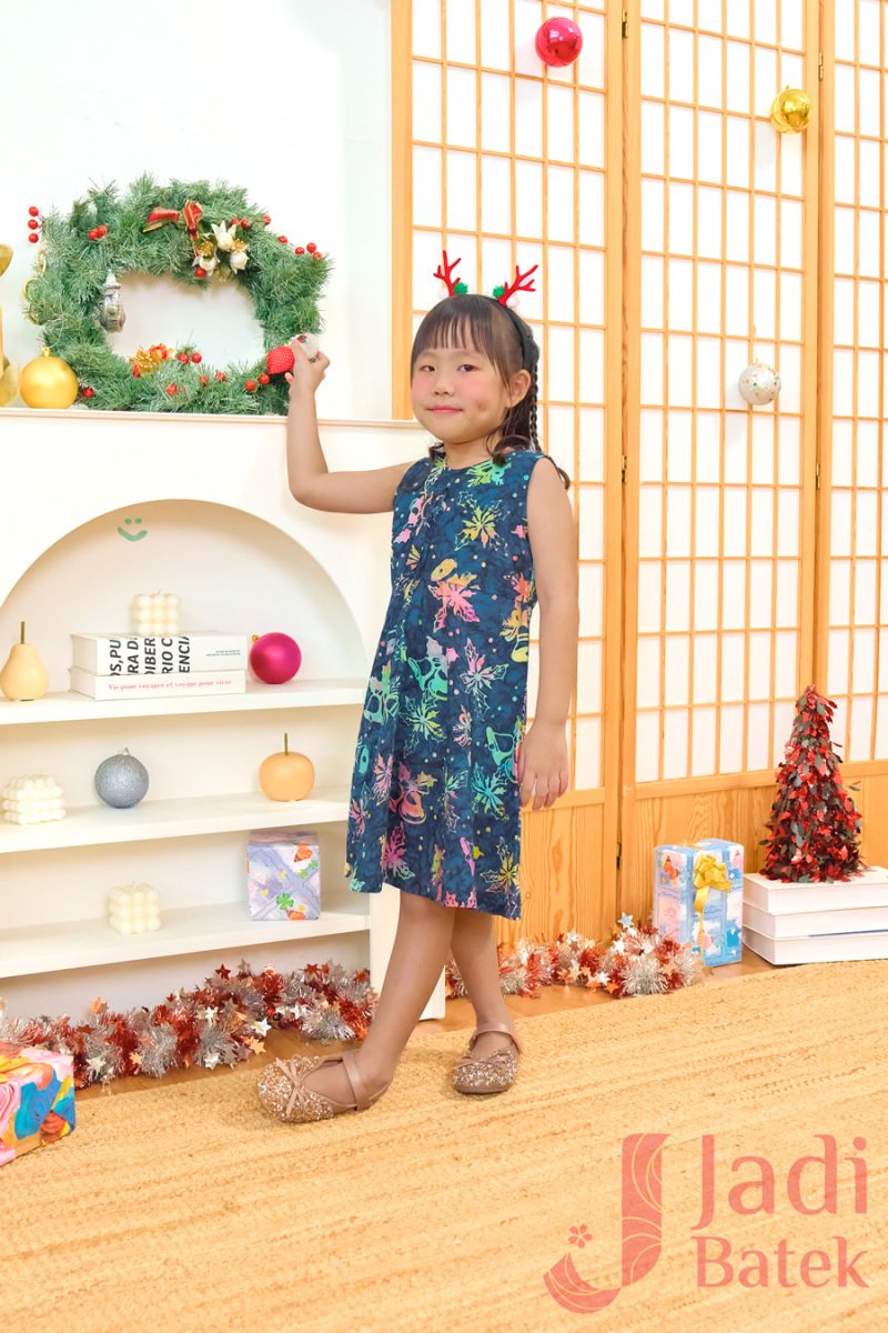 Girl Batik Christmas Dress | BH019-3 - Image 2