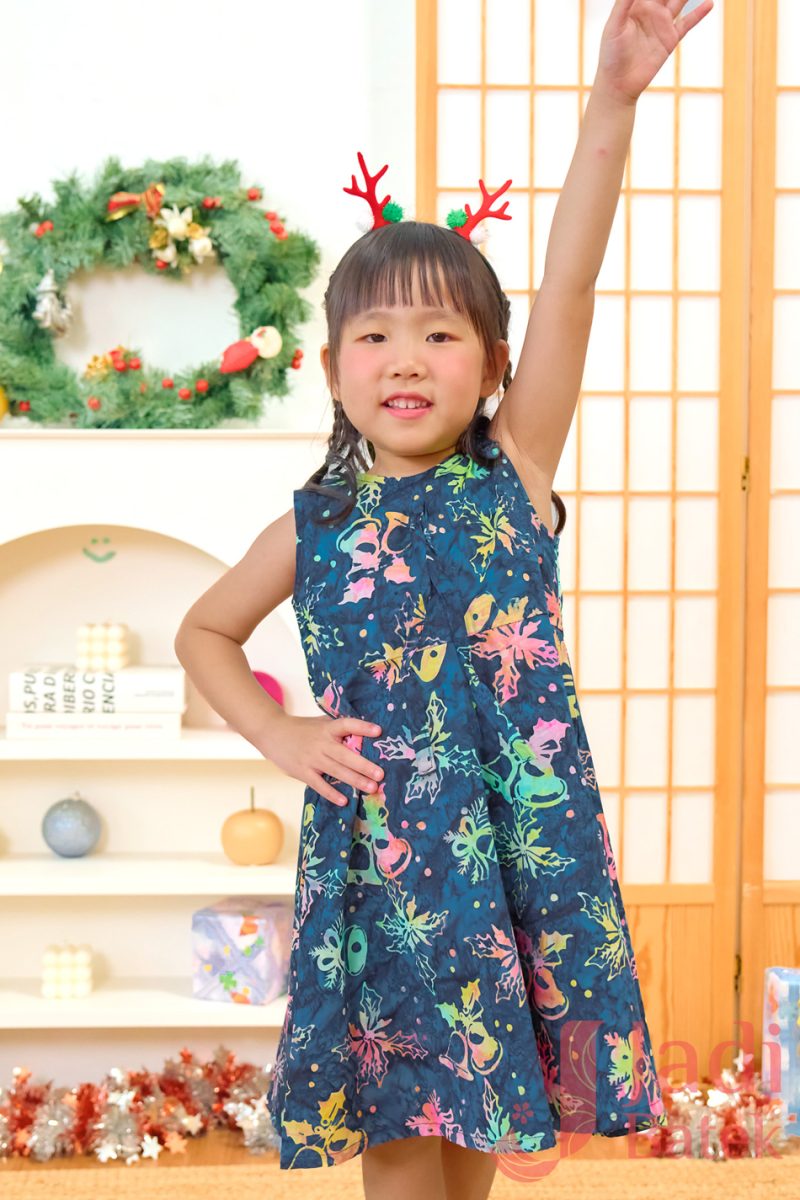 Girl Batik Christmas Dress | BH019-3 - Image 4