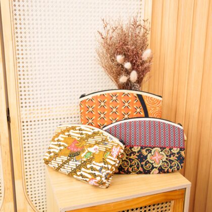 Handcrafted Batik Clutch | BP128