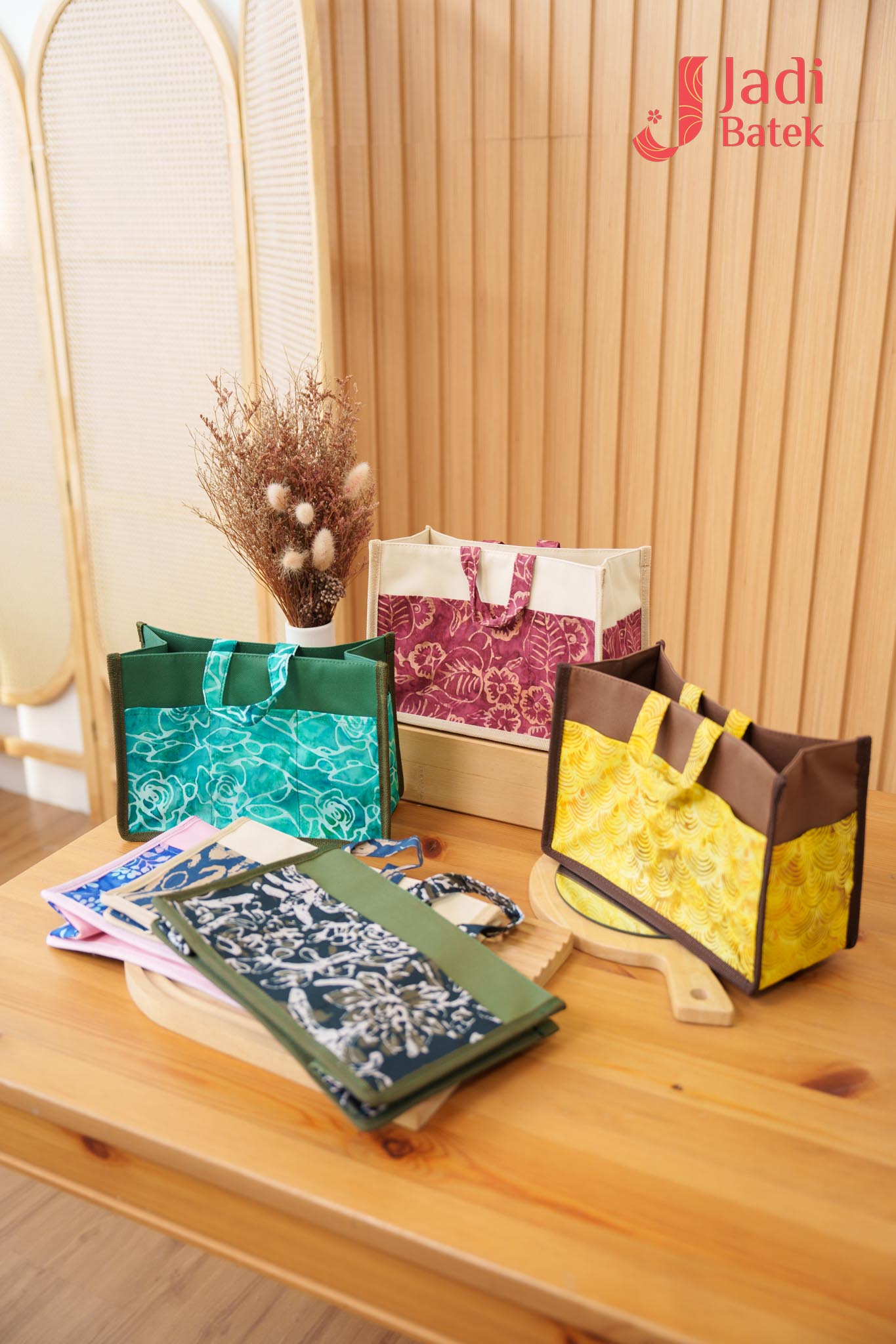 Batik Reversible Organizer Bag | BP169