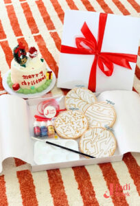 Christmas Gift Ideas With Batik! Top 7 Loves Christmas Gift Ideas With Batik! Top 7 Loves - Authentic Malaysian Batik